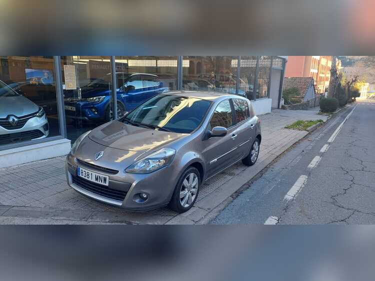 Renault Clio 1.5 DCI 105CV foto 13